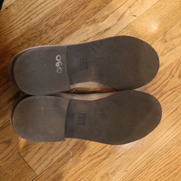 FRYE Mallory Chelsea Suede Leather boots taupe pull on booties fall heel 7.5 - Picture 11 of 11